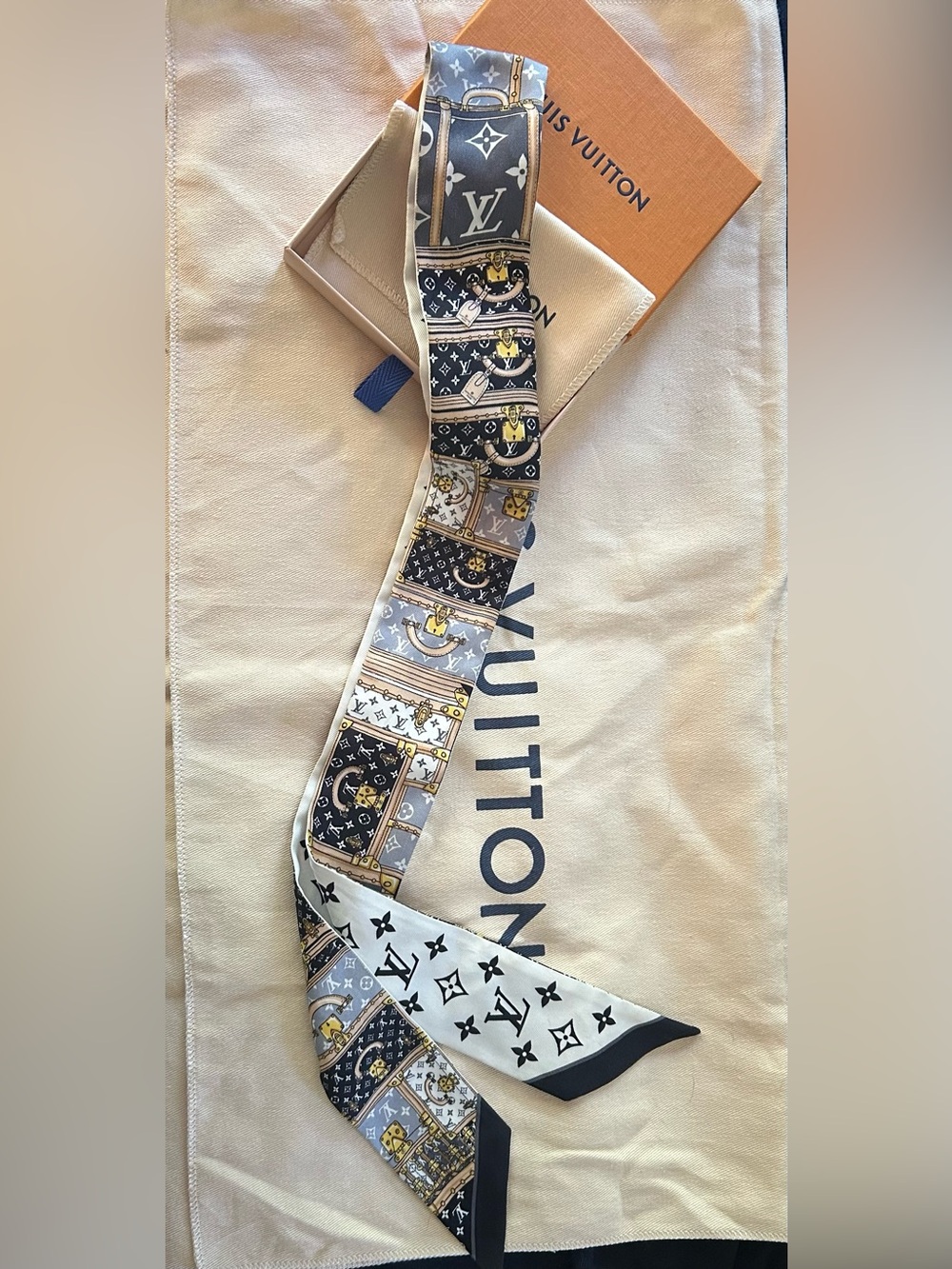 Louis Vuitton Silk Twilly Scarf in Black, White & Gold Motif - Picture 1 of 2